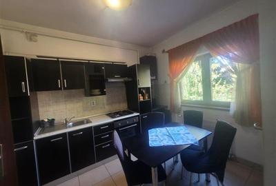 Apartament cu 2 camere decomandat în 7 Noiembrie