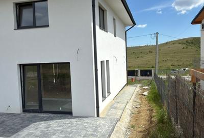Casa individuala 5 camere, 142 mp utili, 660 mp curte !, Lac Chinteni! - 3