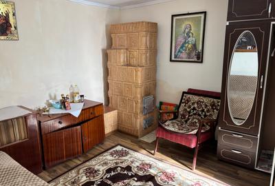 Casa gospodarului, bine întreținută, cu teren generos – Comarnic - 10