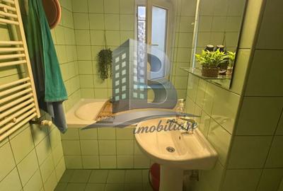 Apartament 2 camere/Centrala de bloc/ Etaj Intermediar - 9