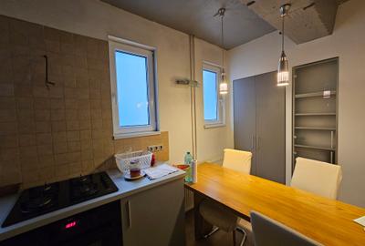 Apartament generos, 3 camere, etajul 8, semidecomandat, aproape de Iulius Mall - 17