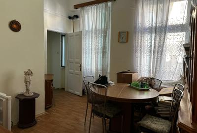 Apartament la casa cu 4 camere, luminos, ultracentral - 3