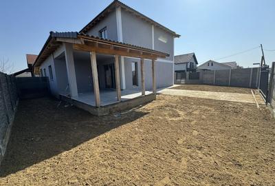 Duplex 4 camere | 2 băi | Toate utilitățile | Moșnița - Comision 0 - 3