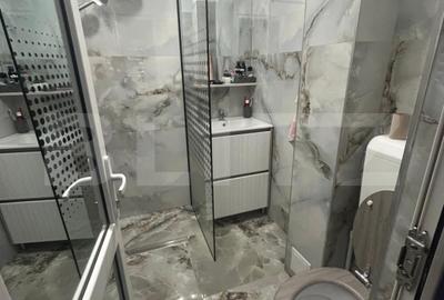 Apartament cu 2 camere semidecomandat, mobilat în Micro 6