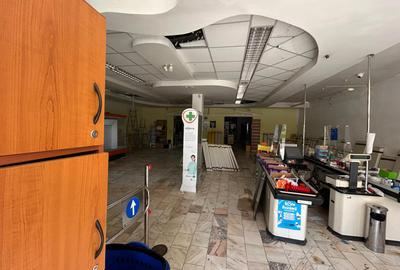 Spatiu comercial ultracentral - 2