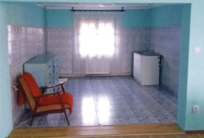 Casa + Spatiu comercial - 3