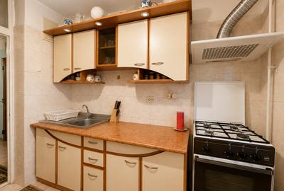 Un apartament care asteapta sa fie redesenat, C-tin Titel Petrescu, 7 - 15