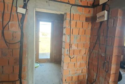 Casa cu teren , Com. Berceni - 10