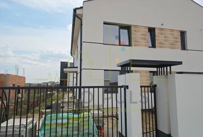 1/2 Duplex. 5 Camere. 3 Bai. Panouri solare + Prosumator. Finisaje la alegere. - 1