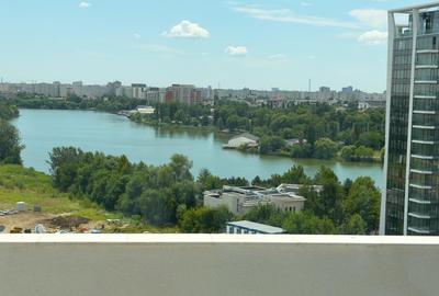 Apartament cu 3 camere decomandat în Floreasca