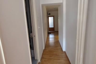 Inchiriez apartament 3 camere ultracentral cu garaj - 12