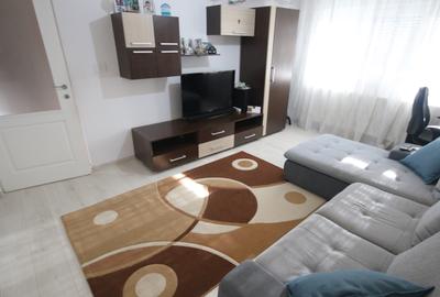 Inchiriere apartament cu 3 camere  pe bdul Cetatii - 8