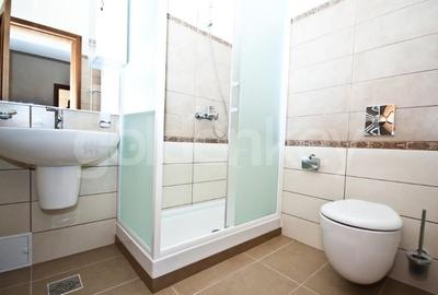 Apartament cu 4 camere potrivit pentru rezidenta si birouri - 6