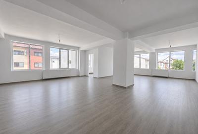 Spațiu comercial, 141 mp în Bragadiru