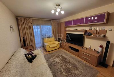 Apartament cu 3 camere decomandat în Mărăști