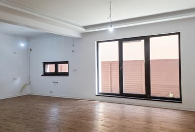 Casa individuala cu 5 camere si terasa acoperita. Toate Utilitatile. Comision 0% - 16