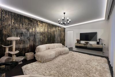 Apartament cu 3 camere semidecomandat, mobilat în Valea Rosie