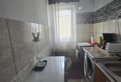 Apartament cu doua camere 13 Decembrie - 2