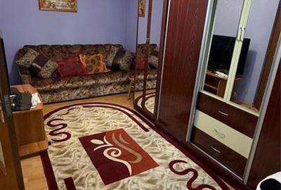 Apartament cu 2 camere semidecomandat, mobilat în Alexandru cel Bun