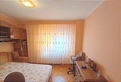 🙋 Gara🔸 3 Camere Decomandate 77m² Centrala Mobilat Utilat Etaj 1 - 4