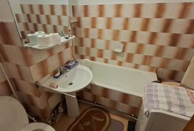 Apartament cu 3 camere decomandat, etajul  5/8, zona Garii - 10