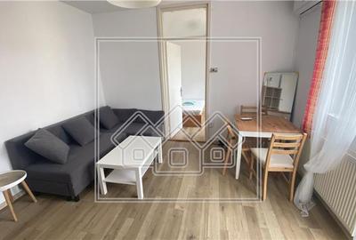 Ap. de vanzare - 2 camere si balcon - zona Cedonia - 13