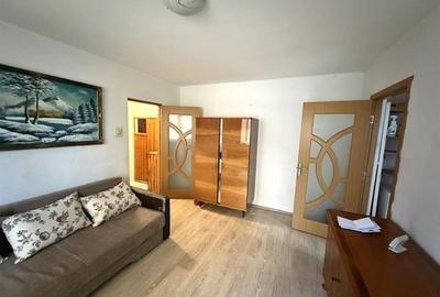 Apartament cu 2 camere semidecomandat, mobilat în Electroprecizia