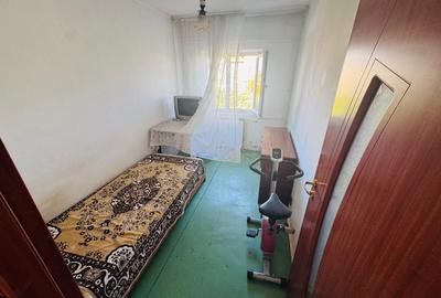 3 camere, zona Hotel Traian in Exclusivitate Red Line Imobiliare, Comision 0% - 7