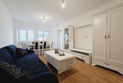 Apartament cu 3 camere decomandat, mobilat în Central