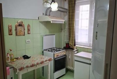 2 camere, decomandat + 2 garaje - 1