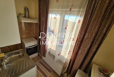 Vanzare apartament 2 camere in Targu Jiu, strada Victoriei - zona Peco OMV - 6