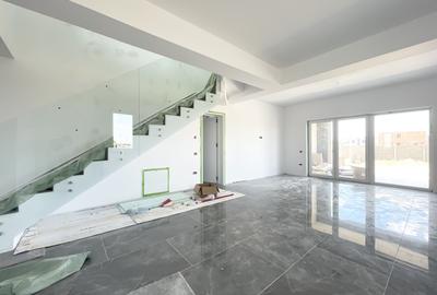 Duplex cu 3 camere în Moșnița Veche
