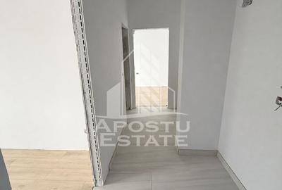 Apartament cu 2 camere, etaj 2, decomandat, zona Planetelor - 2