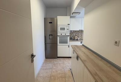O.Goga, ap. 2 camere, et.2, 70mp, renovat, loc  parcare inclus, 700Euro/luna - 12