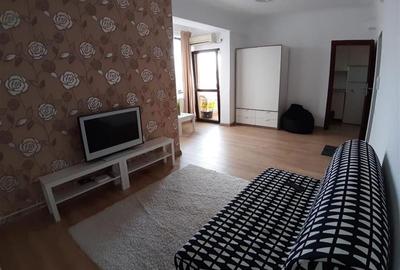 Garsonieră semidecomandată în Bucureștii Noi