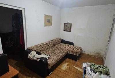 Călărași,  zona 5 Călărași,  2 cam cu balcon, 35mp, liber - 1