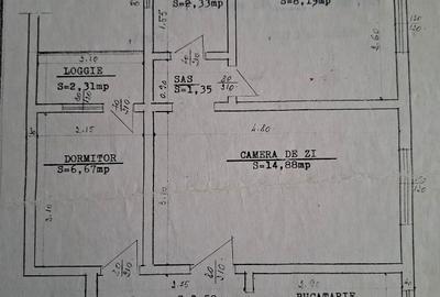 Apartament cu 3 camere semidecomandat, mobilat în Central