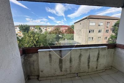 Apartament 3 camere decomandat Piața Rogerius - 14