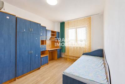 Apartament cu 3 camere de vânzare / Luminos și spațios - 4