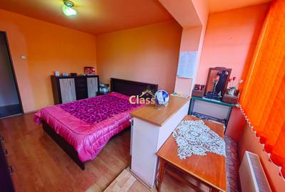 Apartament cu 3 camere decomandat, mobilat în Mănăștur