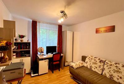 Apartament 4 camere decomandat | Str. Banat | Etaj 3/4 | - 9