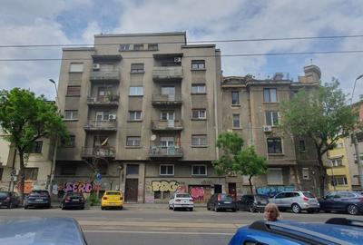 Apartament cu 4 camere în Gara de Nord