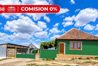Casă individuală cu 13 camere în Moșnița Nouă