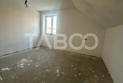 Casa 4 camere  de tip duplex 140 mpu 2 bai zona Veterani in Sibiu - 11