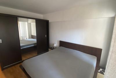 Bd. Unirii, C.E.C., Piata Alba Iulia, ap 3 camere. - 6
