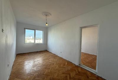 Apartament spatios, 2 camere, etaj 3,  mp 49 mp utili, zona Soarelui - 1