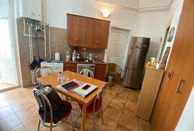 Floreasca, metrou, apart 2 cam 60 mp - 16