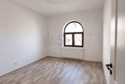 Casă individuală cu 4 camere în Ștefan cel Mare