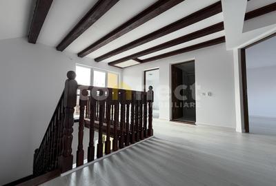 Duplex cu 4 camere în Florești