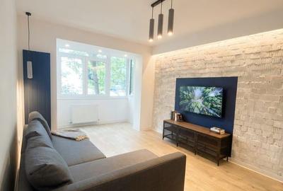 Apartament cu 2 camere, mobilat în City Park Mall